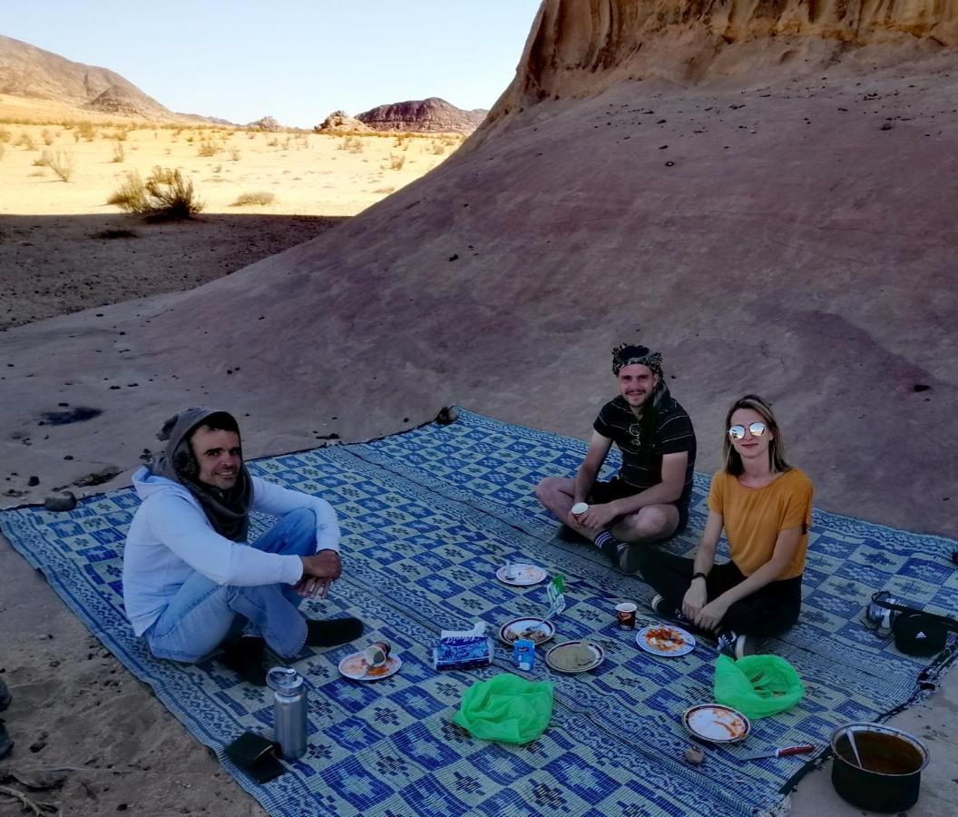 Wadi Rum Local Camp Exterior photo